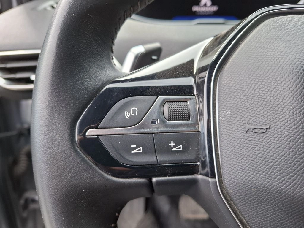 Peugeot 3008 1.6 Gt Hybrid4 E At Hibrido año 2024