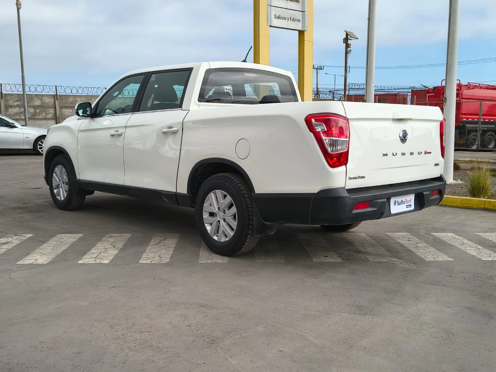 Ssangyong Grand Musso 2.2 4x2 Mt Full-Ql612 año 2023