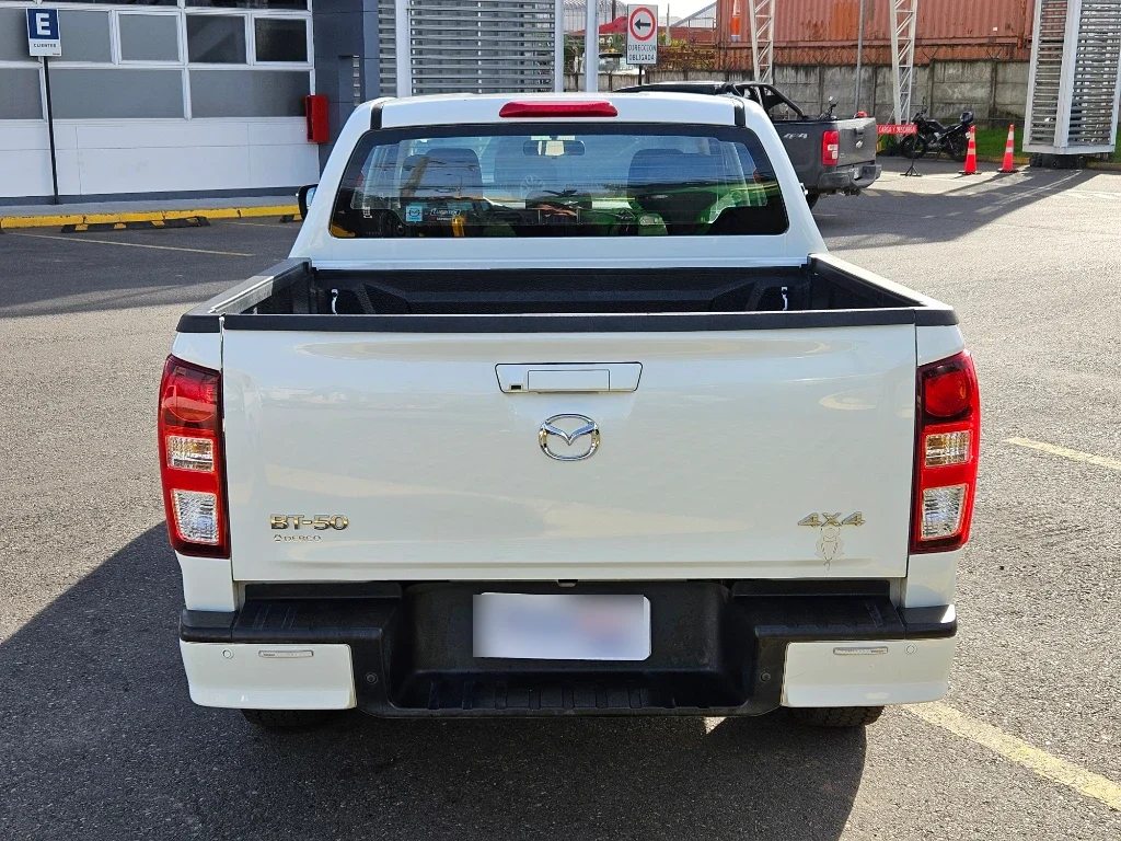 Mazda Bt-50 Bt 50 4wd 3.0 Aut año 2024