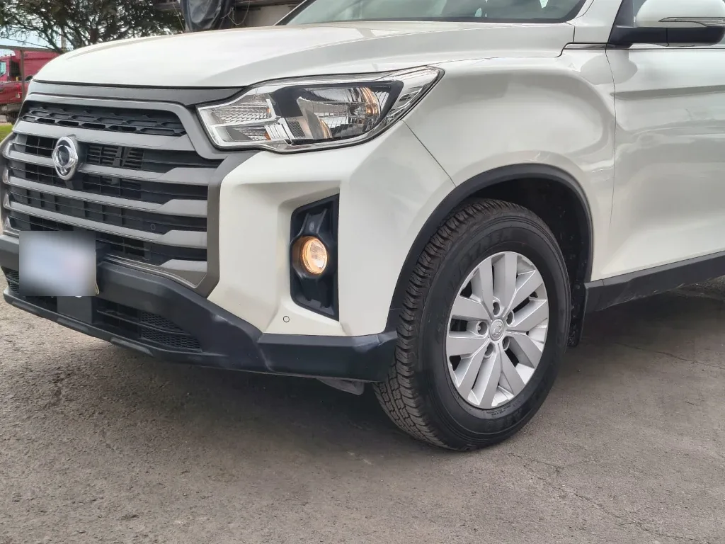 Ssangyong Grand Musso 2.2 4x2 Mt Full-Ql612 año 2023