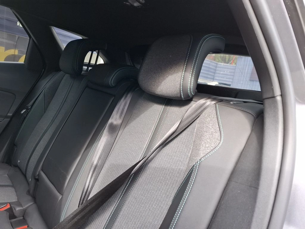 Peugeot 3008 1.6 Gt Hybrid4 E At Hibrido año 2024