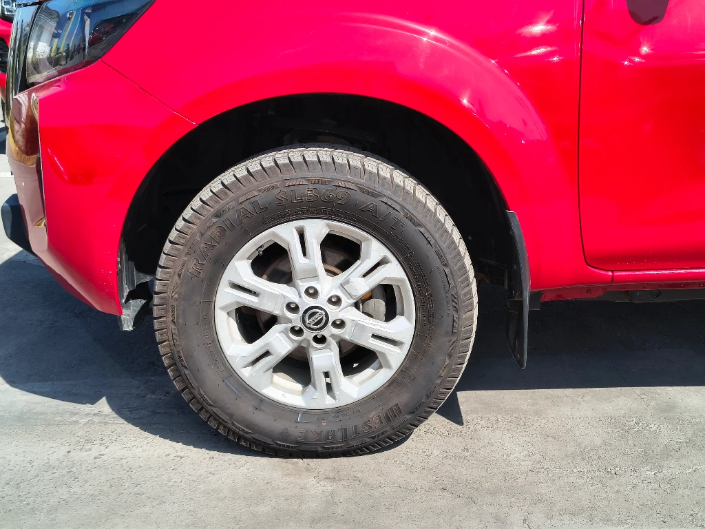 Nissan Navara Dc 4x2 2.3tdi Xe año 2022