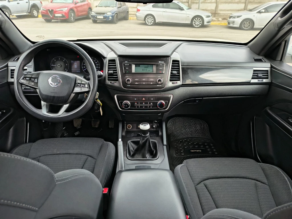 Ssangyong Grand Musso 2.2 4x2 Mt Full-Ql612 año 2023