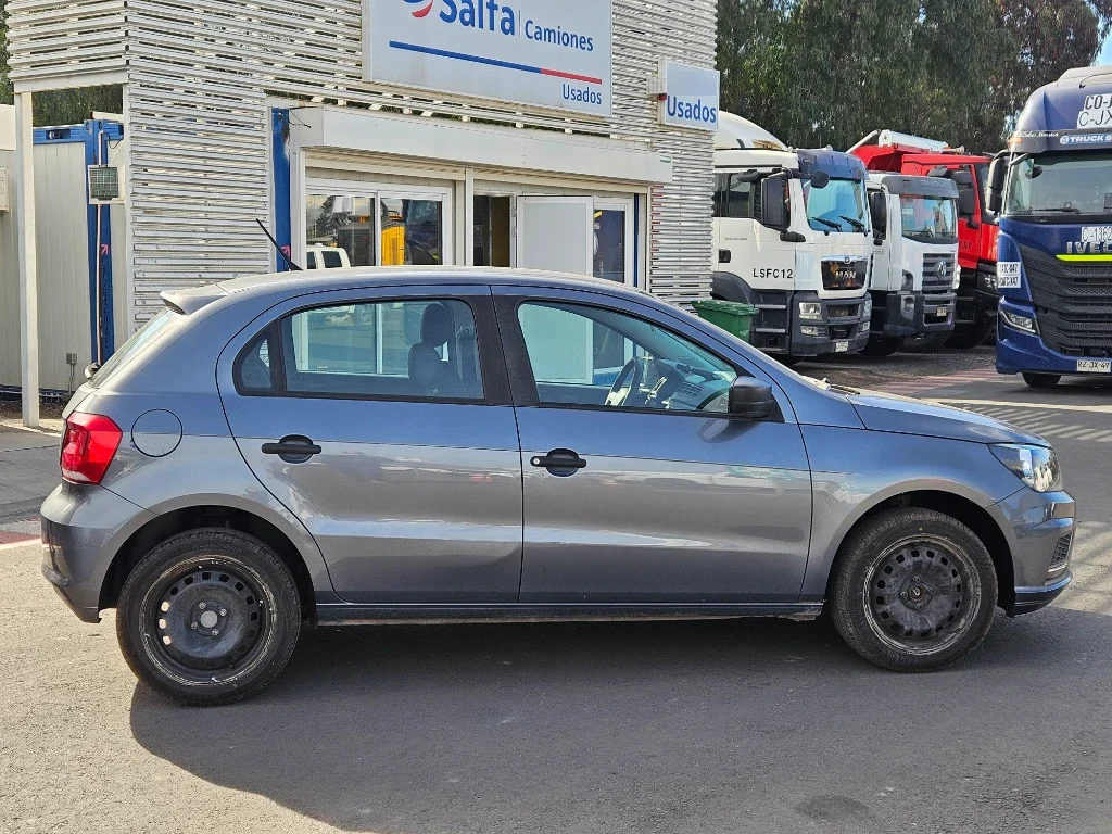Volkswagen Gol 1.6 Hb Mt Ac año 2022