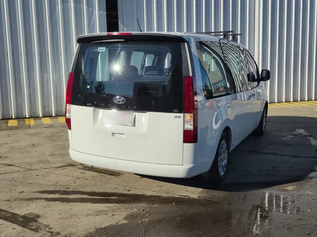 Hyundai Staria Furgón Us4 Mb 2.2 Crdi At año 2024