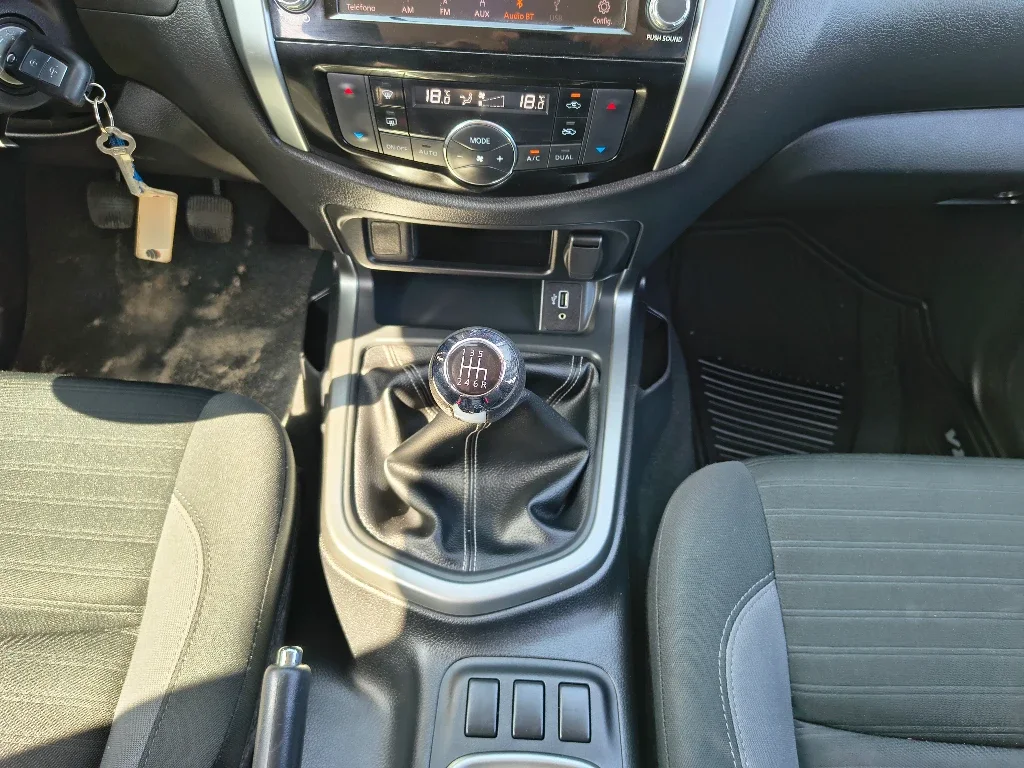 Nissan Navara Dc 4x2 2.3tdi Xe año 2022