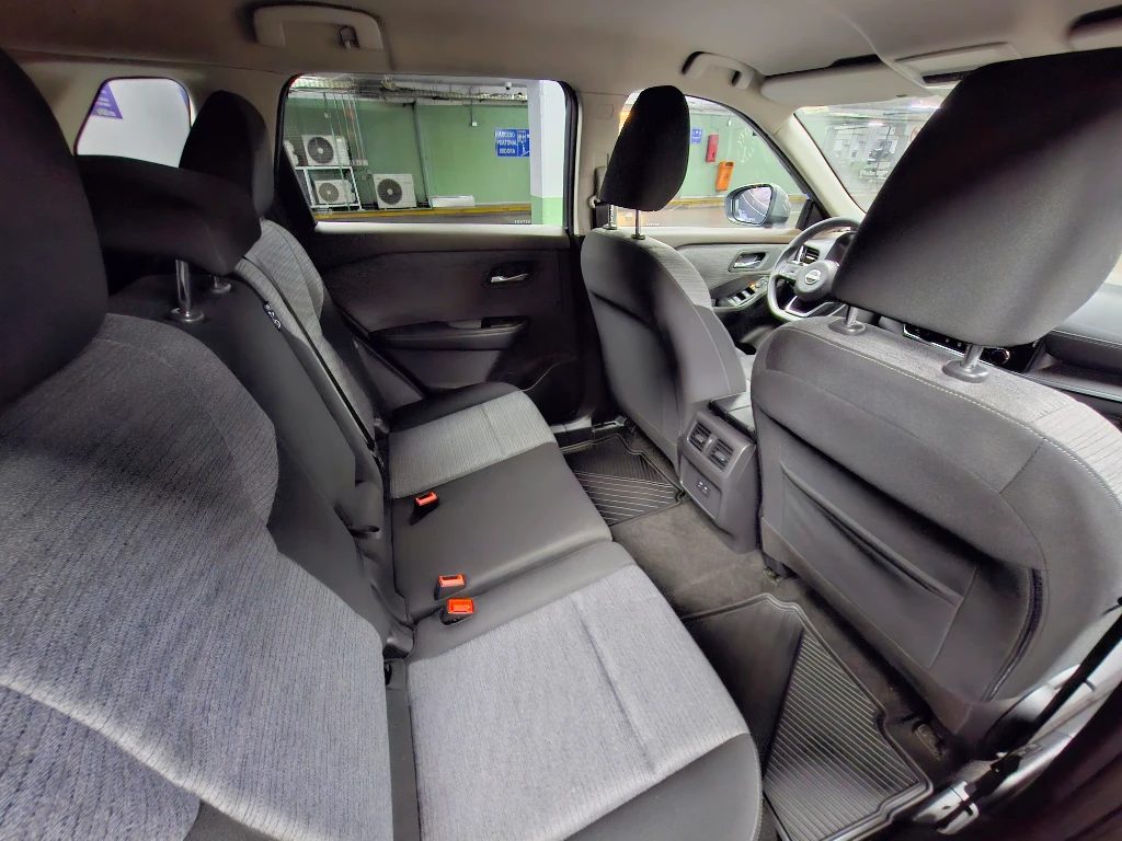 Nissan X-Trail Sense 2.5 At 4x2 3f año 2023