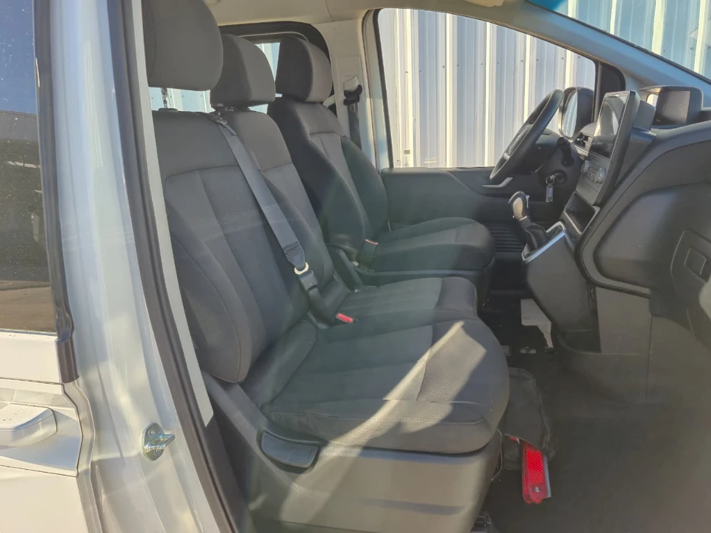 Hyundai Staria Furgón Us4 Mb 2.2 Crdi At año 2024
