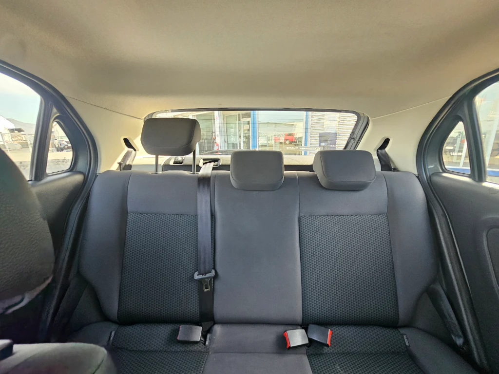 Volkswagen Gol 1.6 Hb Mt Ac año 2022