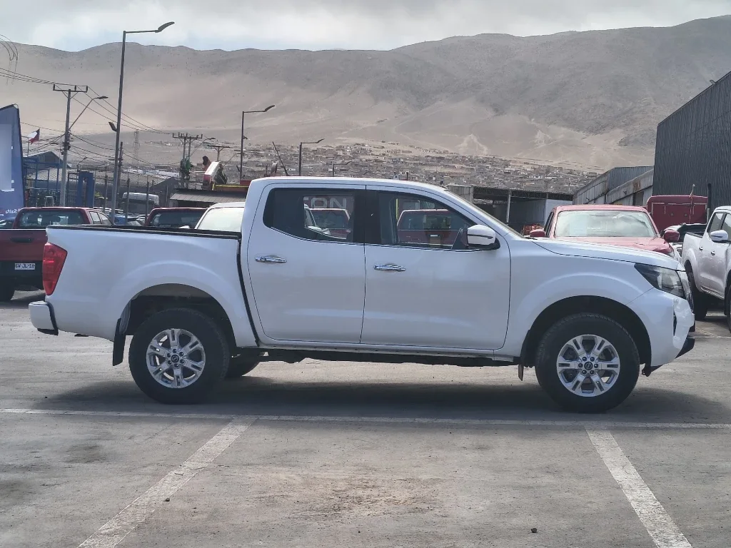 Nissan Navara Dc 4x4 2.3tdi Xe año 2023