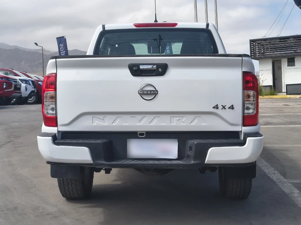 Nissan Navara Dc 4x4 2.3tdi Xe año 2023