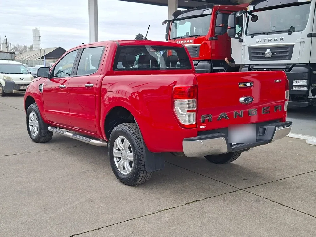 Ford Ranger Dcab Xlt 4x4 3.2 año 2023
