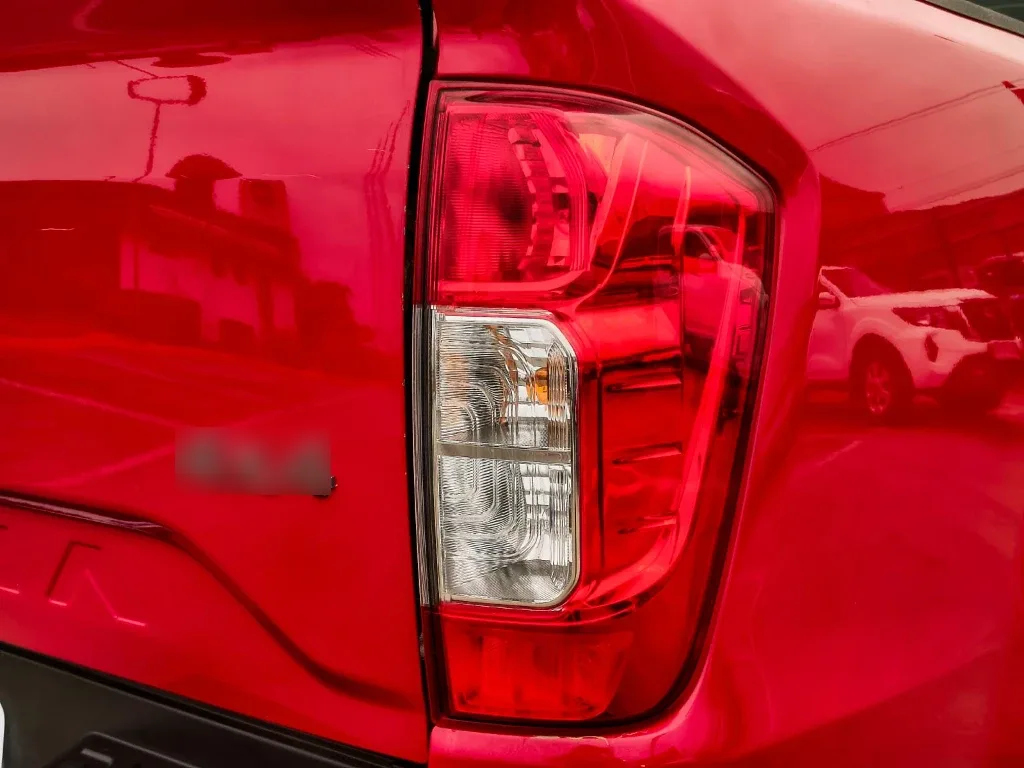 Nissan Navara Navara Dc 4x4 2.3 Tdi Se año 2023