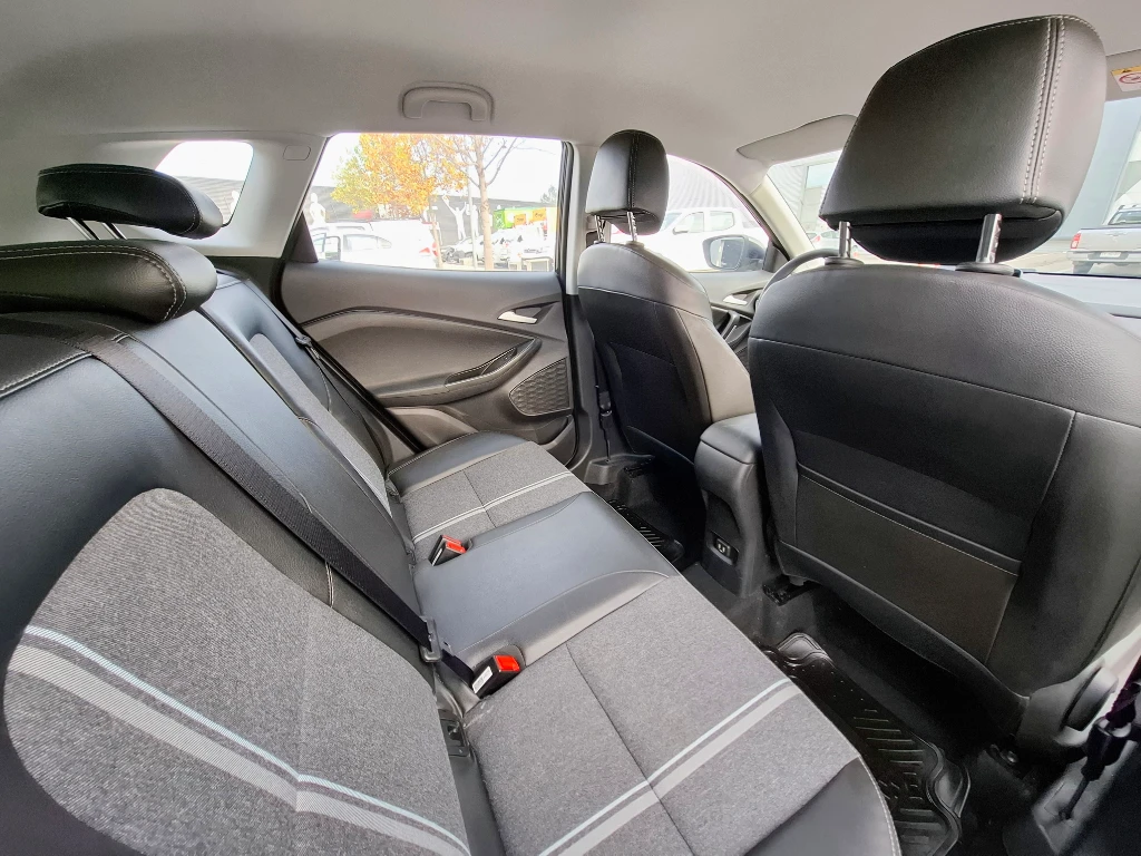 Chevrolet Tracker 1.2t Ltz At año 2025