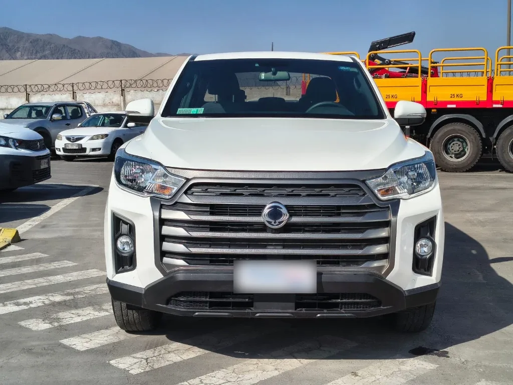Ssangyong Grand Musso 2.2 4x2 Mt Full-Ql612 año 2023