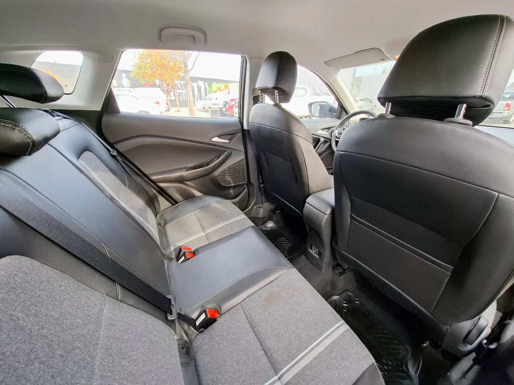 Chevrolet Tracker 1.2t Ltz At año 2025