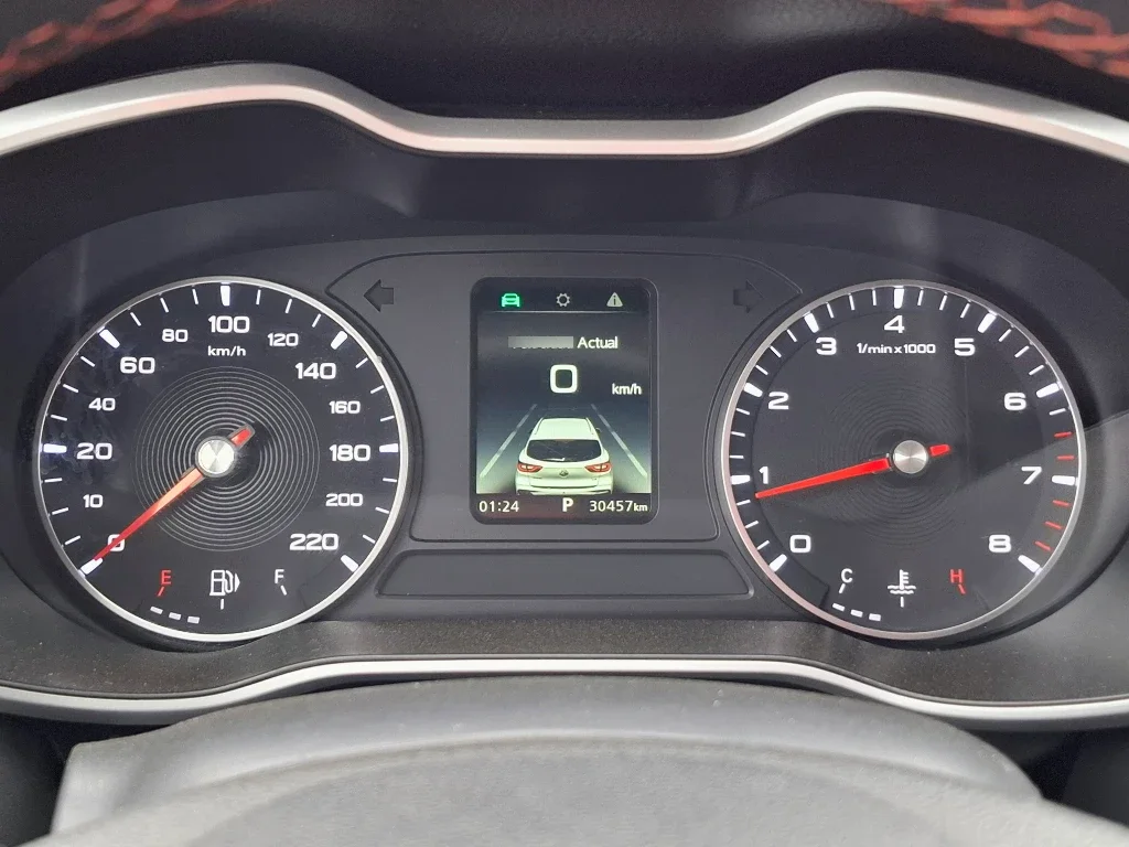MG Zx Zx 1.5l Cvt Dlx año 2023