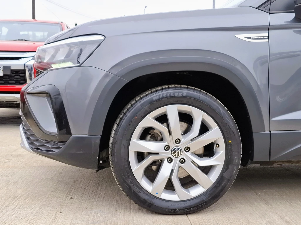 Volkswagen Taos Taos 1.4 Tsi At Comfortline año 2022