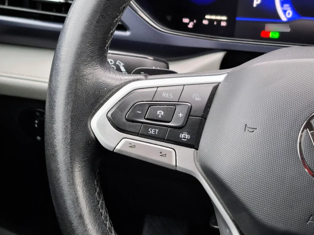 Volkswagen Taos Taos 1.4 Tsi At Comfortline año 2022