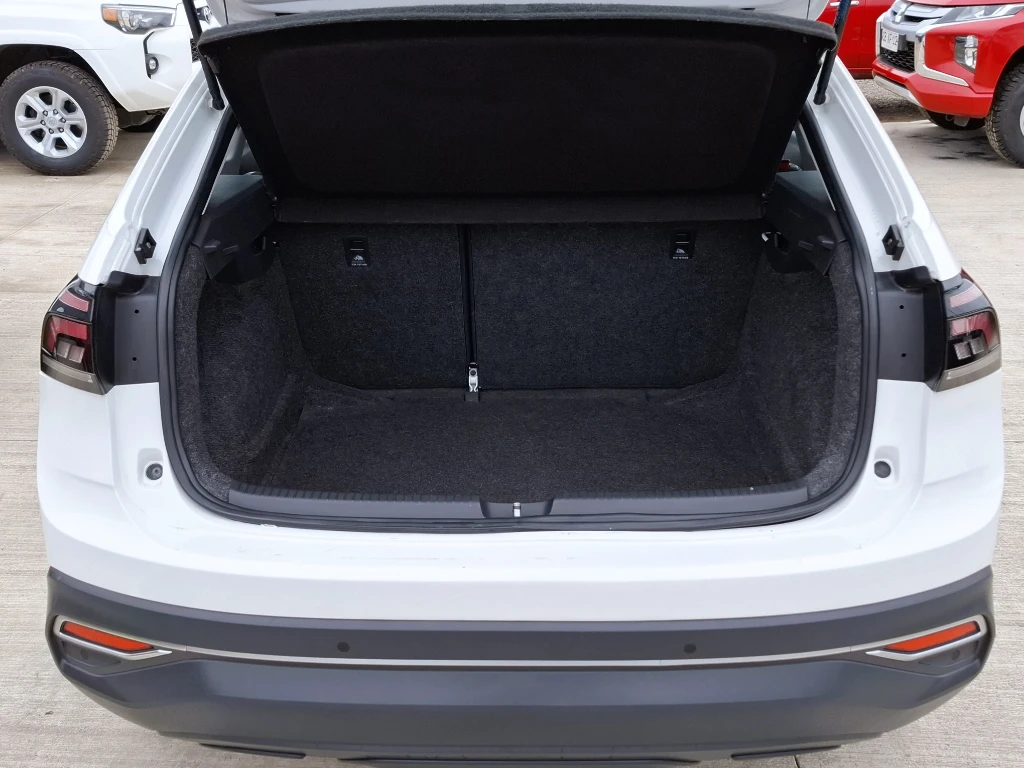 Volkswagen Nivus Nivus Tsi At Comfortline año 2023