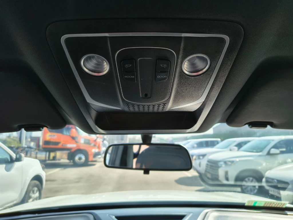 Ssangyong Grand Musso 2.2 4x2 Mt Full-Ql612 año 2023