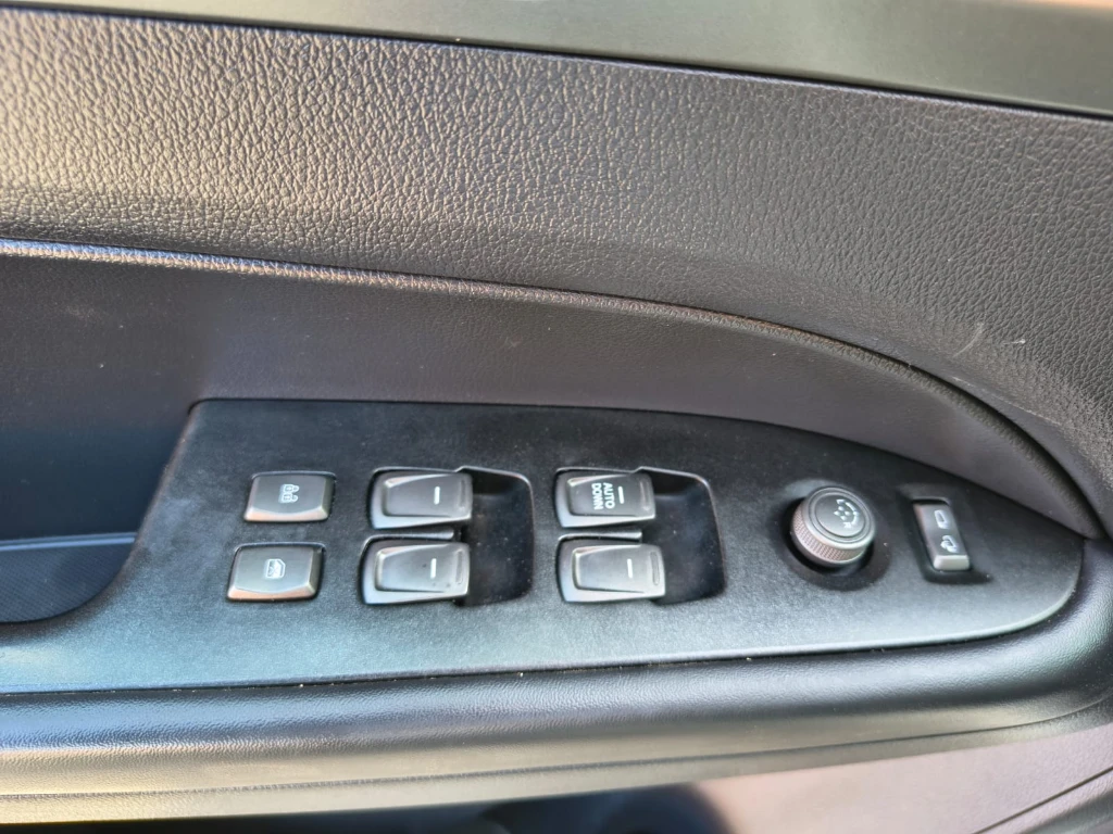 Ssangyong Grand Musso 2.2 4x2 Mt Full-Ql612 año 2023