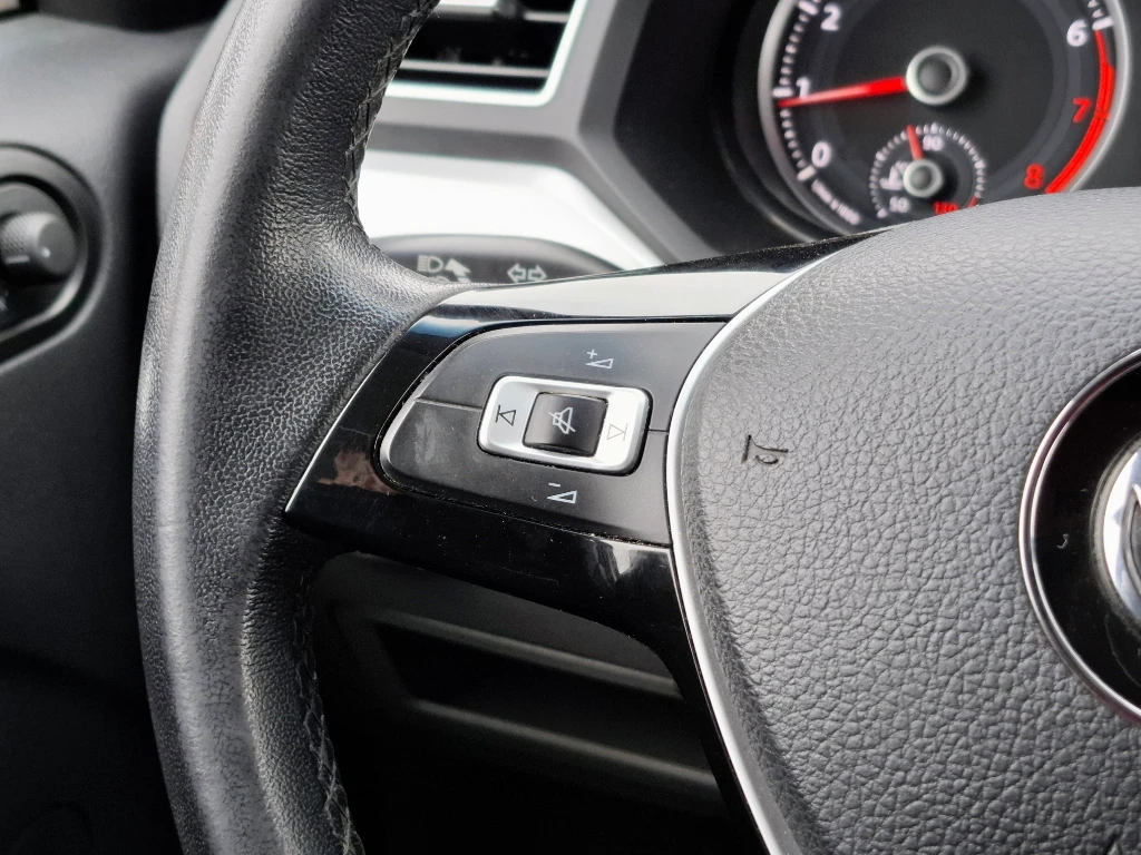 Volkswagen Gol Gol Highline 1.6 Mt año 2022