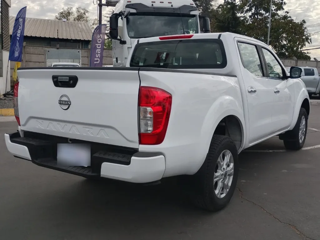Nissan Navara Dc 4x2 2.3tdi Xe año 2023
