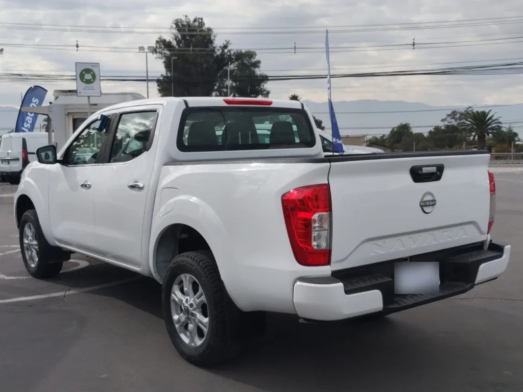Nissan Navara Dc 4x2 2.3tdi Xe año 2023