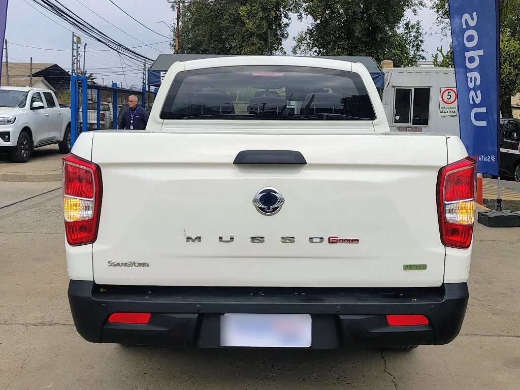Ssangyong Grand Musso Gran Musso 2.2 4x2 Mt Full -Ql610 año 2023