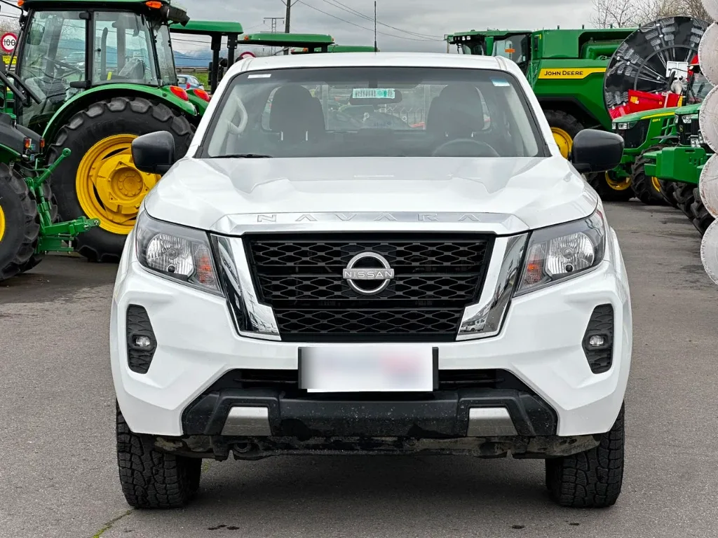 Nissan Navara Navara Dc 4x4 2.3 Tdi Se año 2023