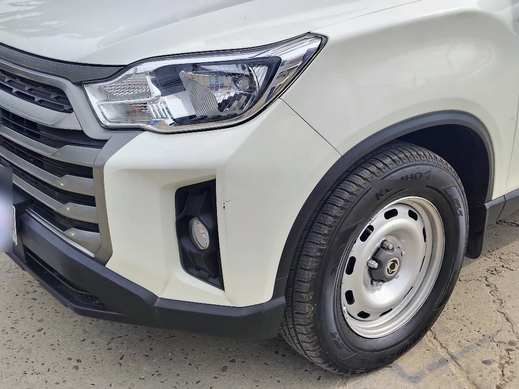 Ssangyong Grand Musso Gran Musso 2.2 4x2 Mt Full -Ql610 año 2023