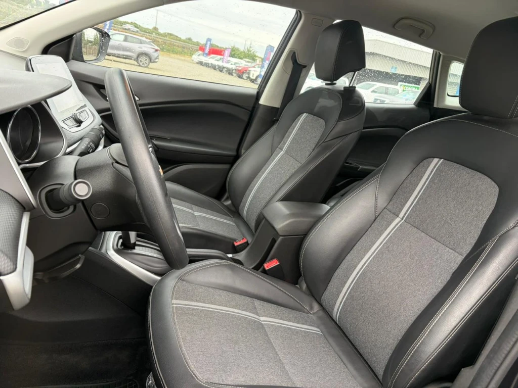 Chevrolet Tracker 1.2t Aut año 2025