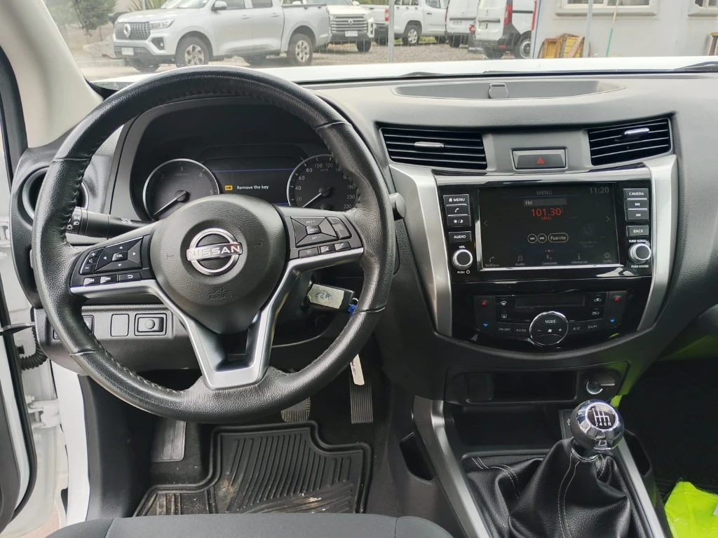 Nissan Navara Dc 4x2 2.3tdi Xe año 2023