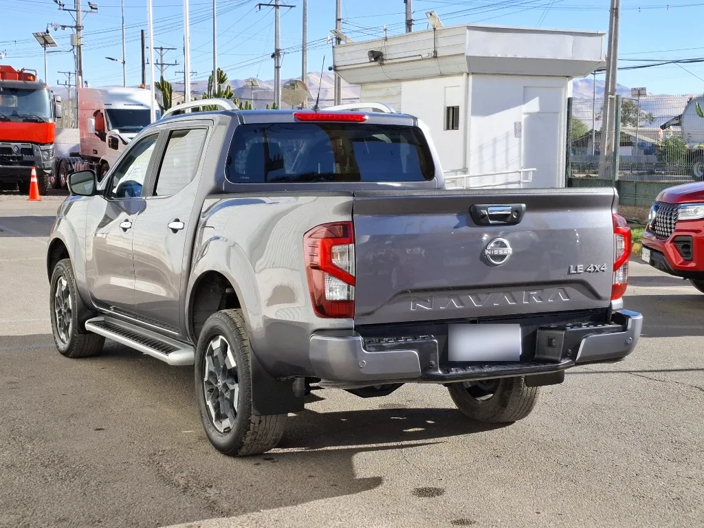 Nissan Navara Dc 4x4 2.3tdi Le año 2023