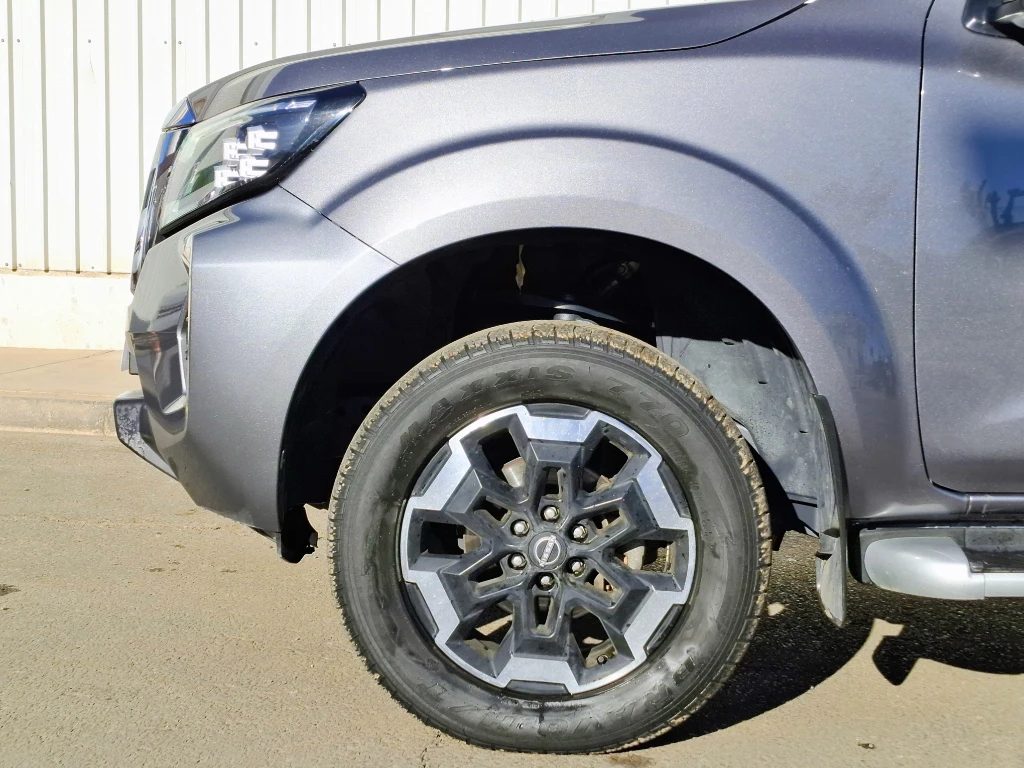 Nissan Navara Dc 4x4 2.3tdi Le año 2023
