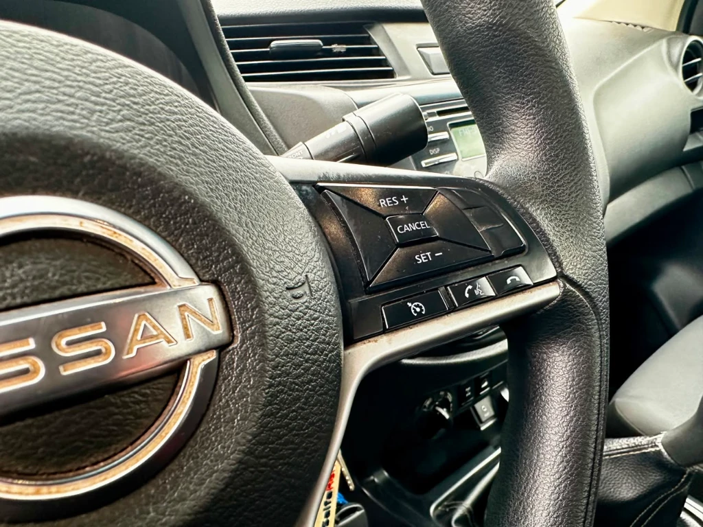 Nissan Navara Navara Dc 4x4 2.3 Tdi Se año 2023