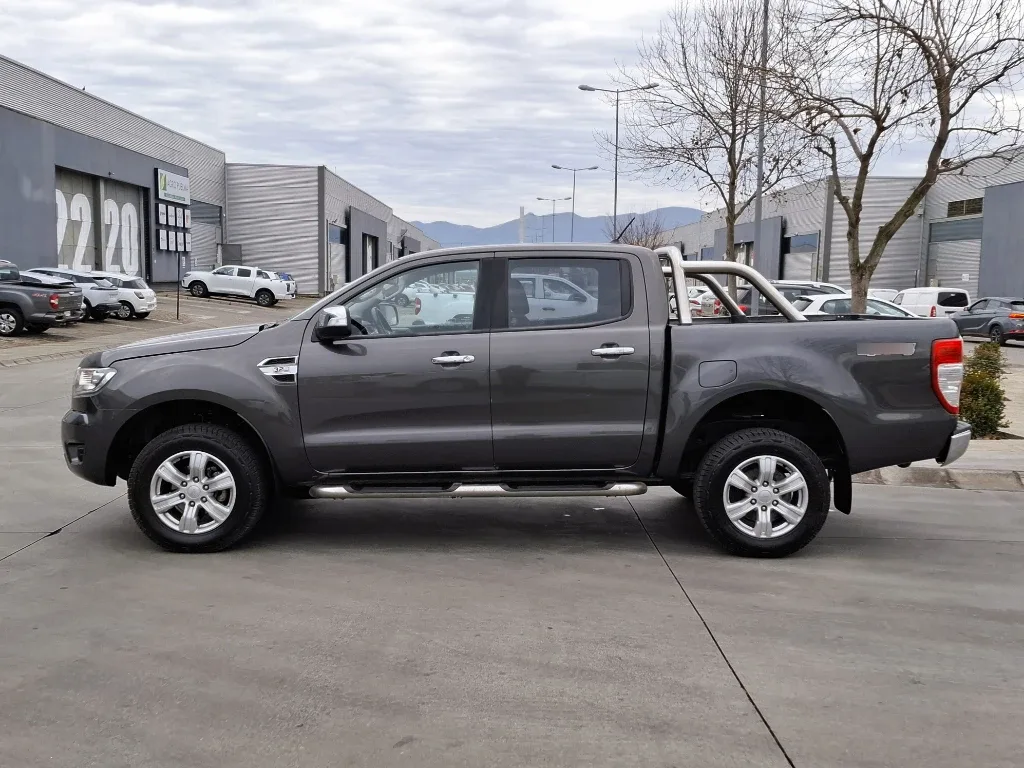 Ford Ranger Ranger Dc 3.2 D Xlt At año 2023