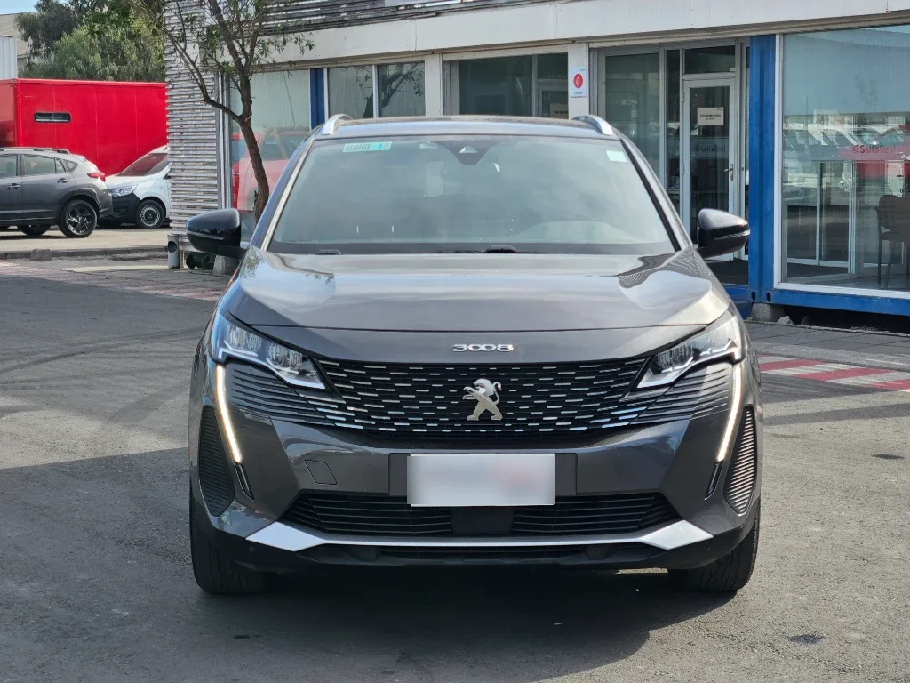 Peugeot 3008 Allure Bluehdi 130 Eat8 año 2024