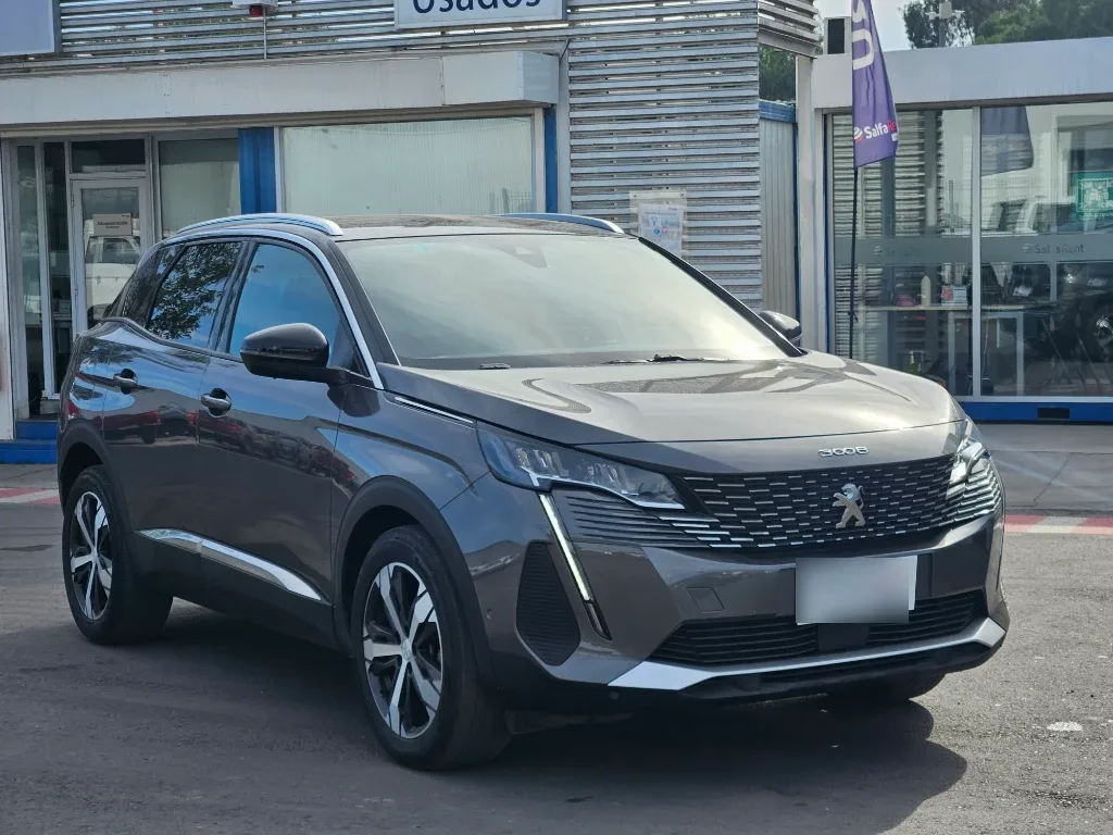 Peugeot 3008 Allure Bluehdi 130 Eat8 año 2024