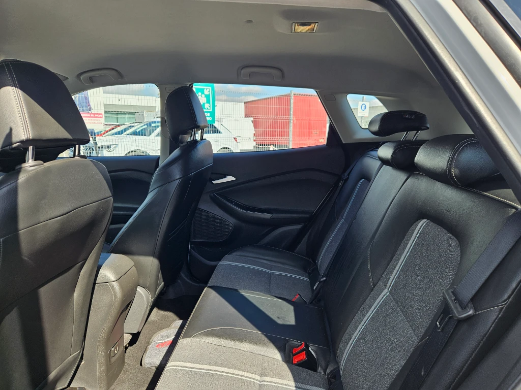Chevrolet Tracker 1.2 Ac At Ltz año 2025