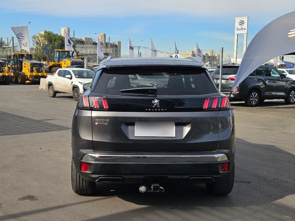 Peugeot 3008 Allure Bluehdi 130 Eat8 año 2024