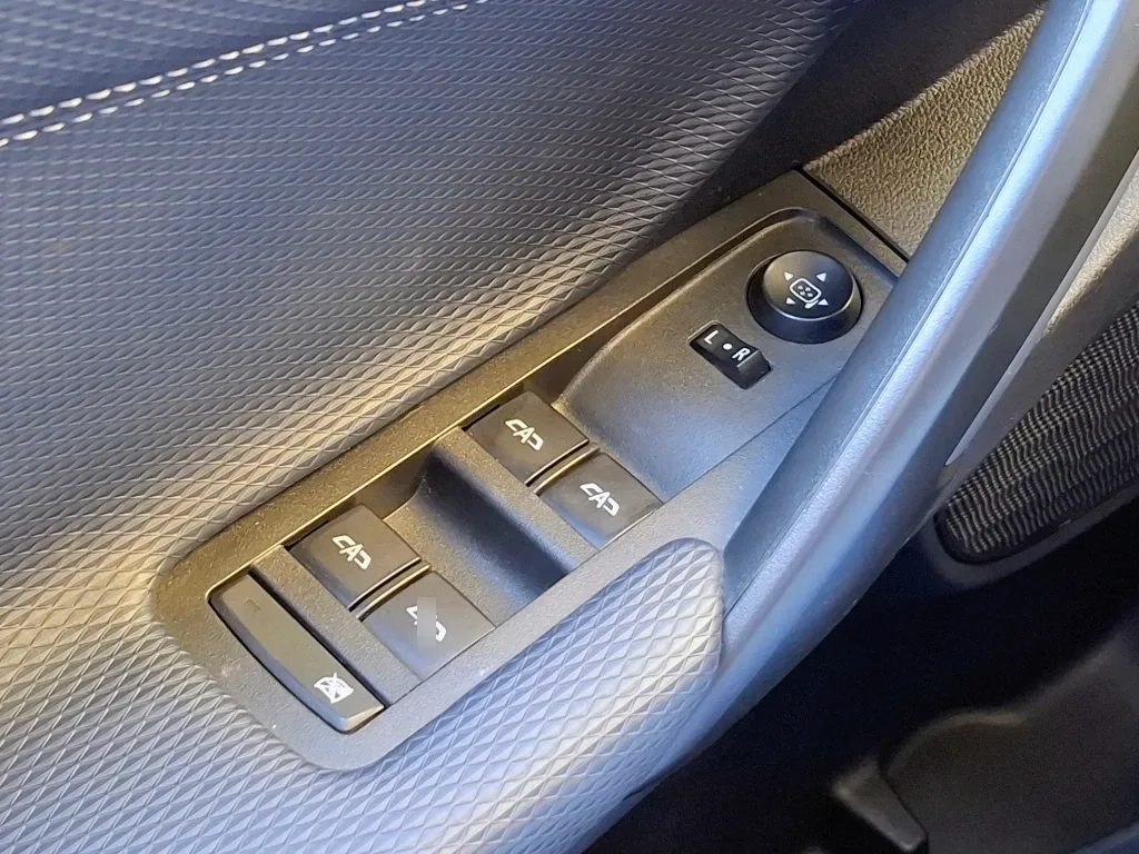 Chevrolet Tracker 1.2t Premier At P2 Onstar año 2024