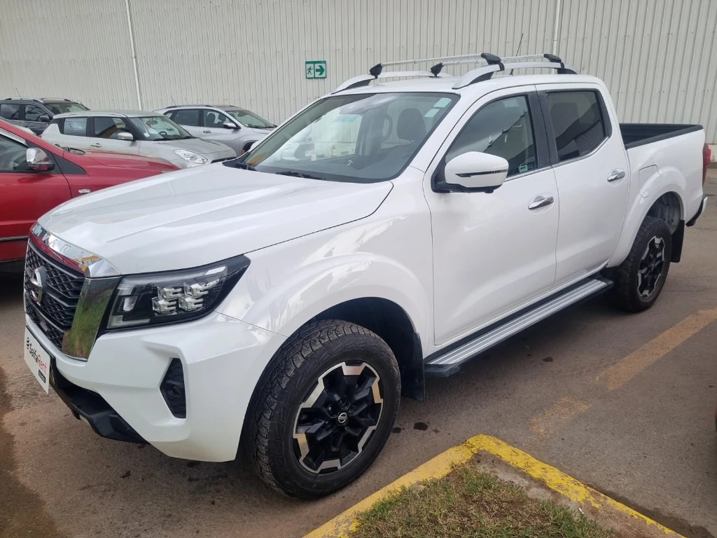 Nissan Navara Dc 4x4 2.3tdi Le At año 2022
