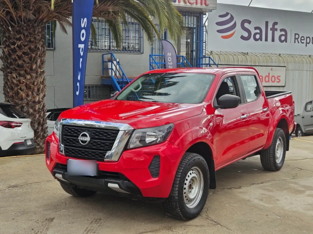 Nissan Navara Navara Dc 4x2 2.3 Tdi Se año 2023