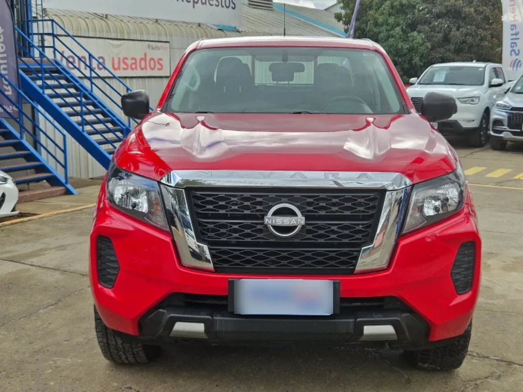 Nissan Navara Navara Dc 4x2 2.3 Tdi Se año 2023