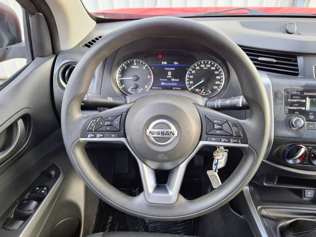 Nissan Navara Dc 4x2 2.3tdi Se año 2023