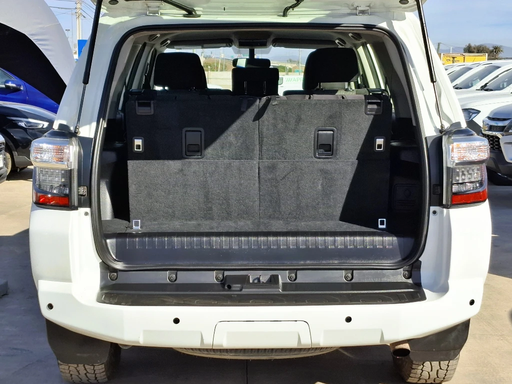 Toyota 4runner 4runner 4x4 Sr5 At año 2021
