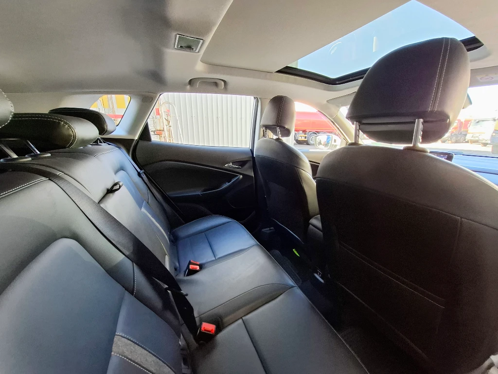 Chevrolet Tracker 1.2t Premier At P2 Onstar año 2024