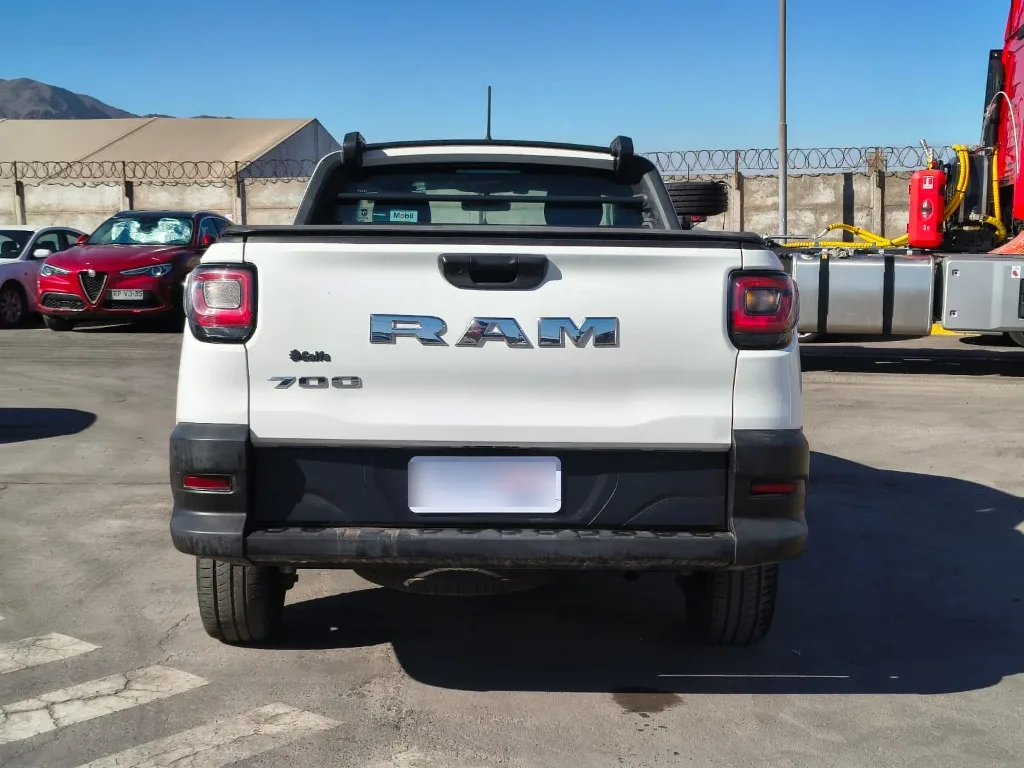 Dodge Ram 700 Slt Cs 1.4 año 2023